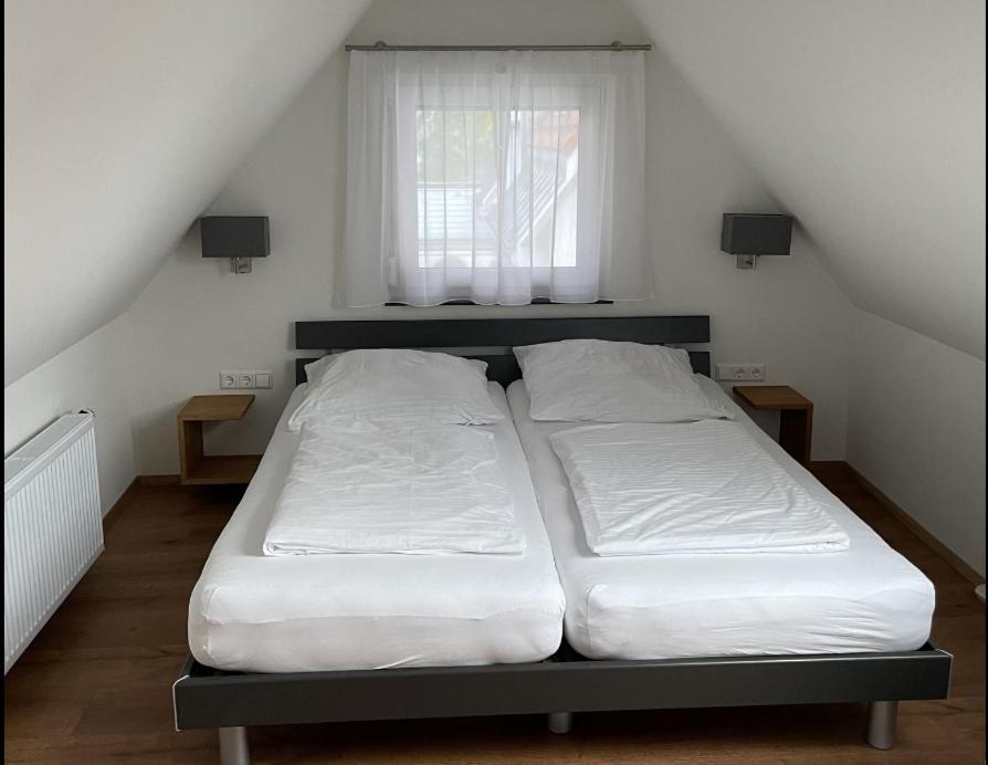 Ferien-Und Gaestehaus Wilma Langenargen Exteriör bild